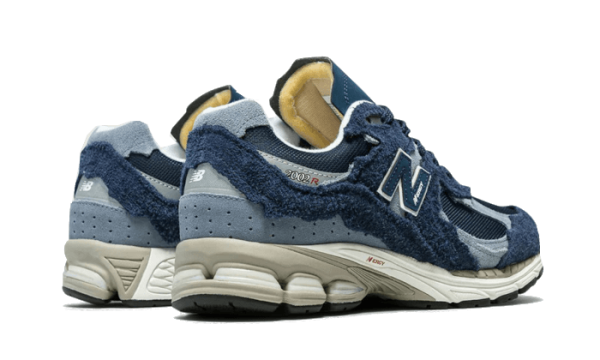 New Balance® 2002R Protection Pack Navy Cheap